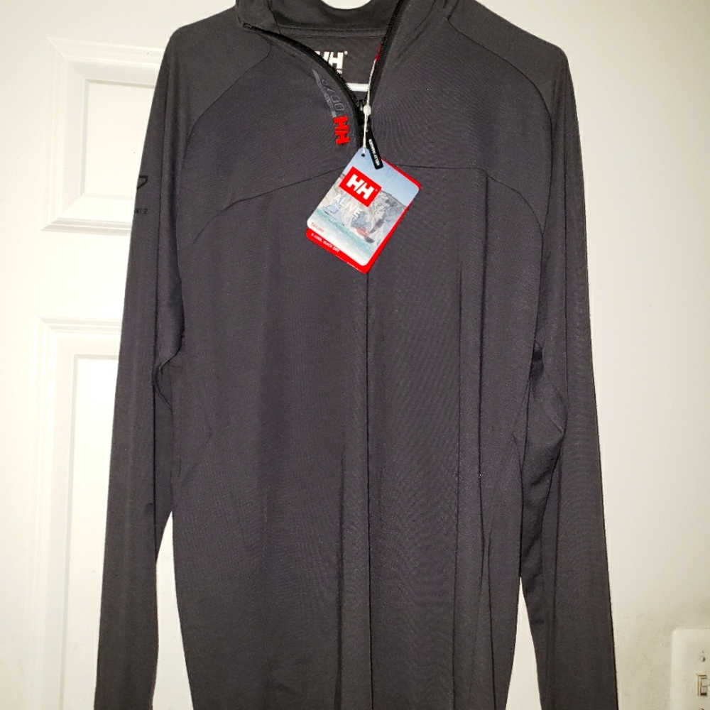 NWT 3 QTR ZIP HELLY HANSAN SAILING TOP